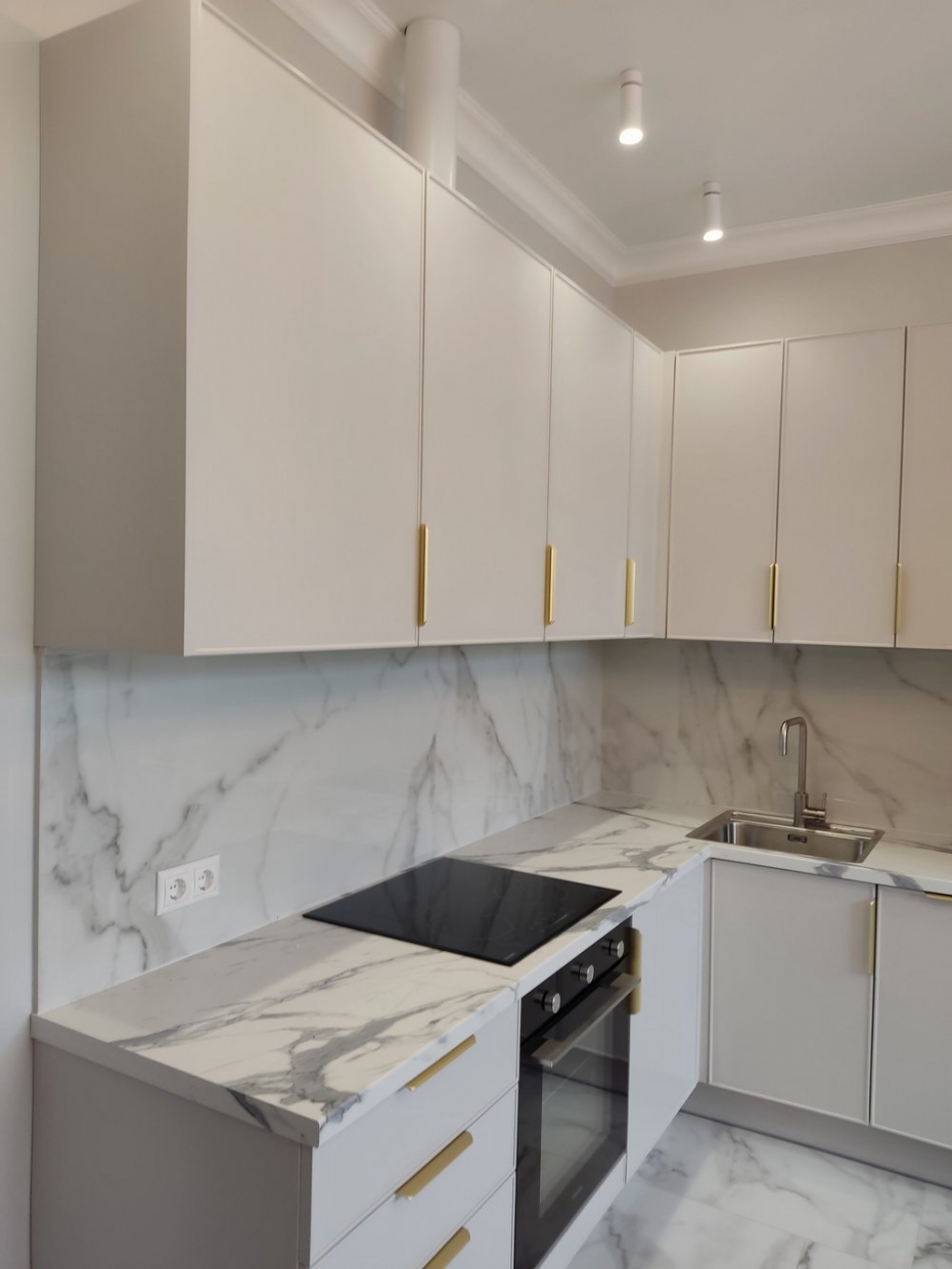 КУХНЯ по адресу пл.Ленина д.6 кв.61